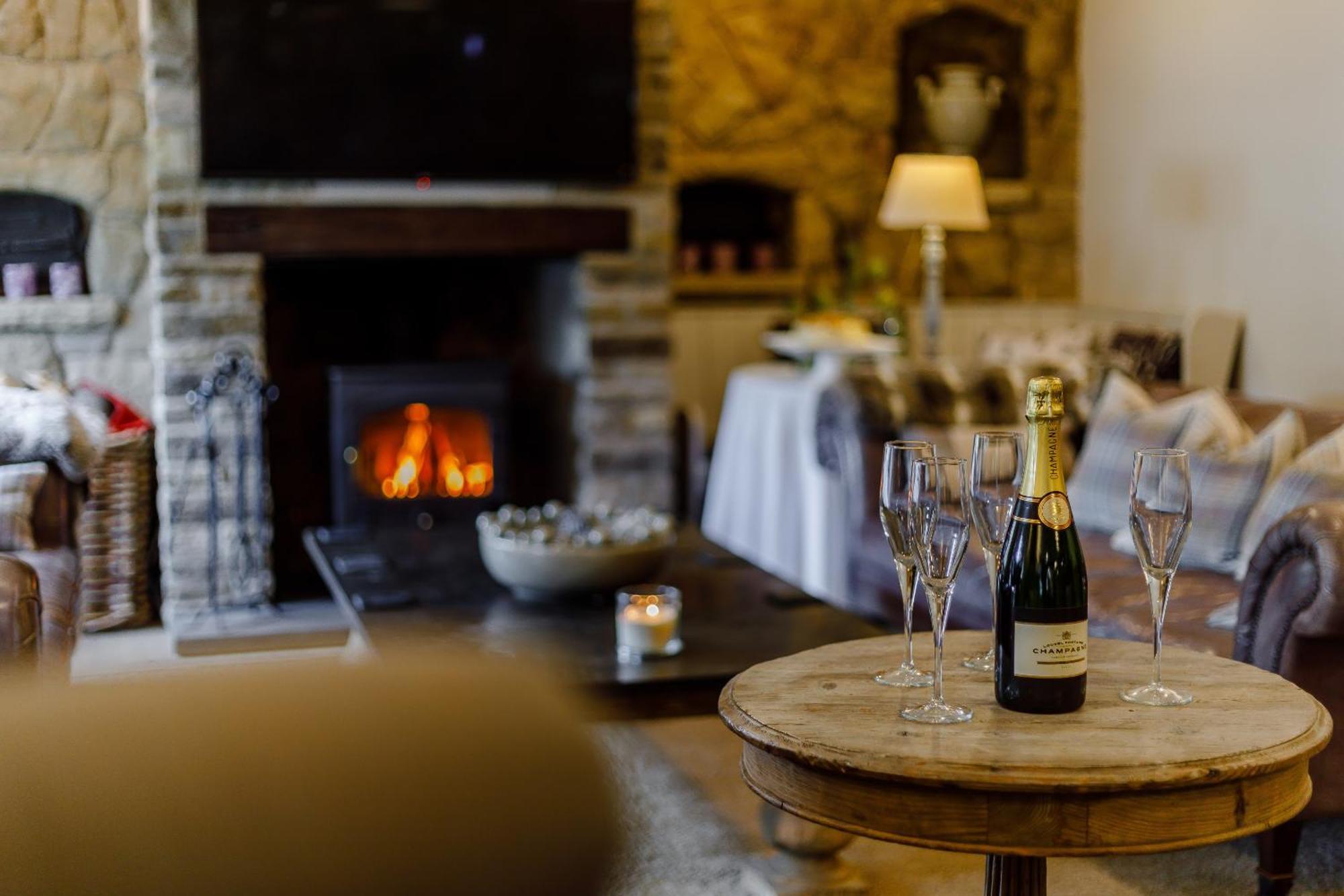 The Grousemoor - North Wales Luxury 7 Bedroom Holiday Rental Llandegla Kültér fotó